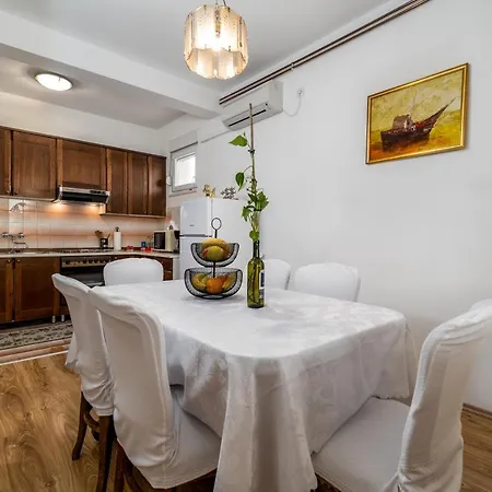 Dijamant Apartment *